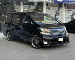Toyota Vellfire 2010 Black