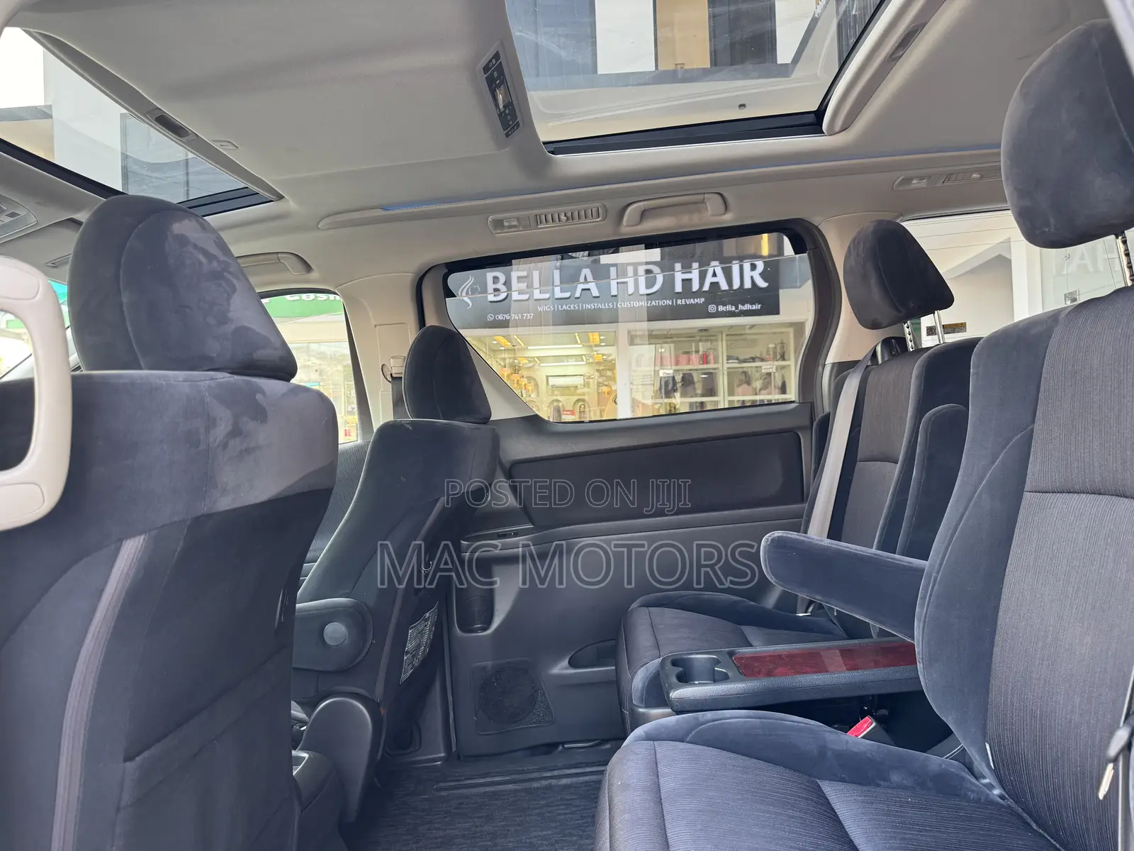 Toyota Vellfire 2010 Black