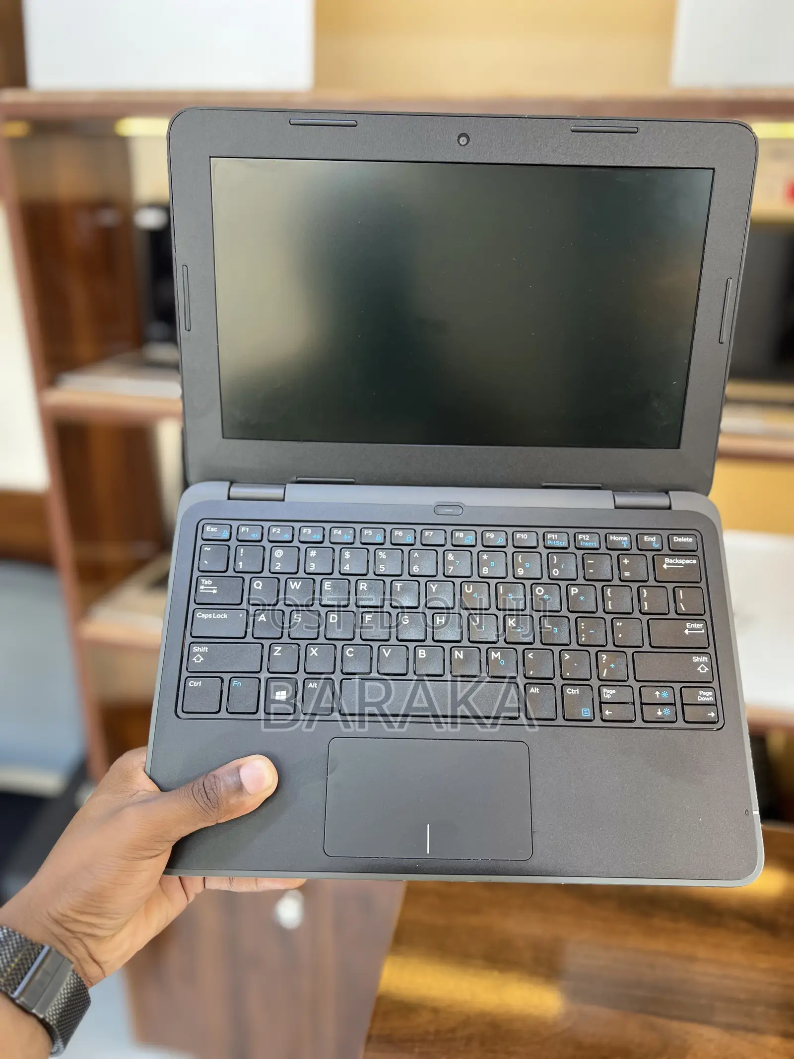 Laptop Dell Latitude 11 3190 4GB Intel SSD 128GB