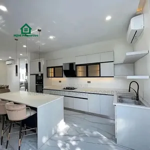 Furnished 5bdrm House in Oyster Bay for sale