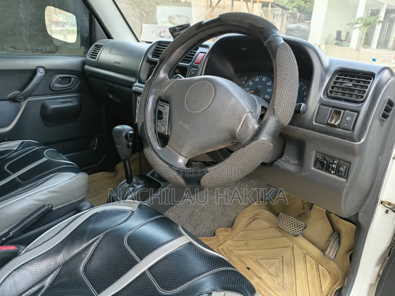 Suzuki Jimny 2001 White