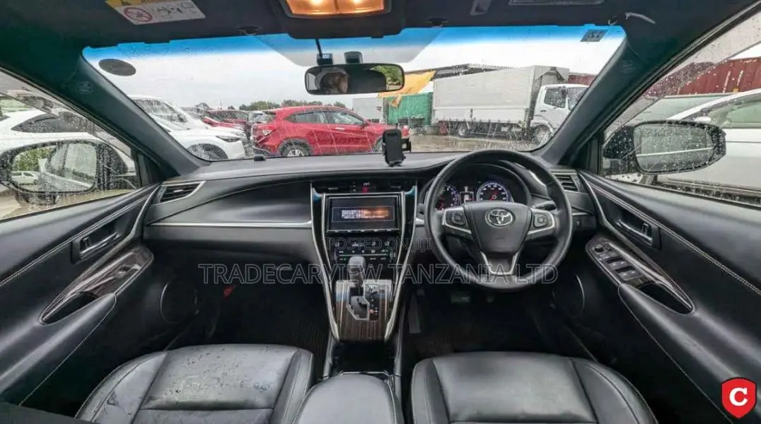 Toyota Harrier 2016 Black