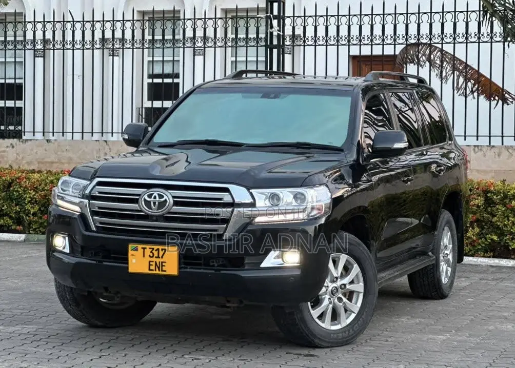 Toyota Land Cruiser 2021 Black