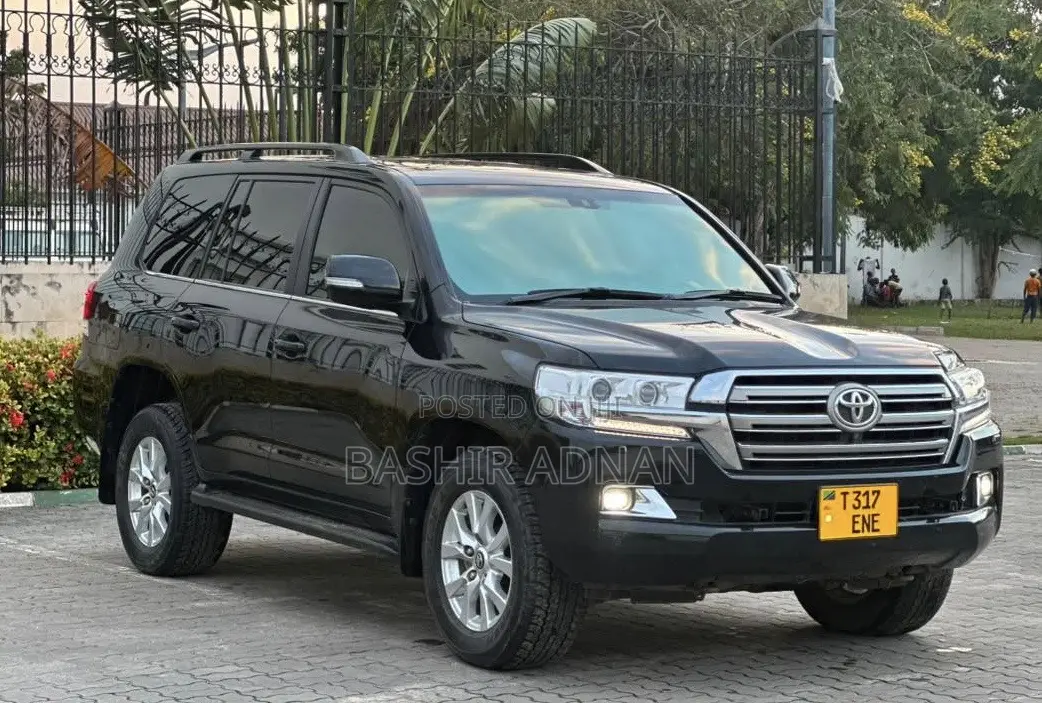 Toyota Land Cruiser 2021 Black