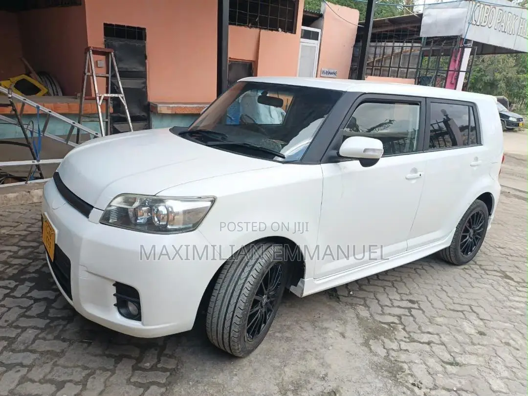 Toyota Rumion 1.5 FWD 2023 White
