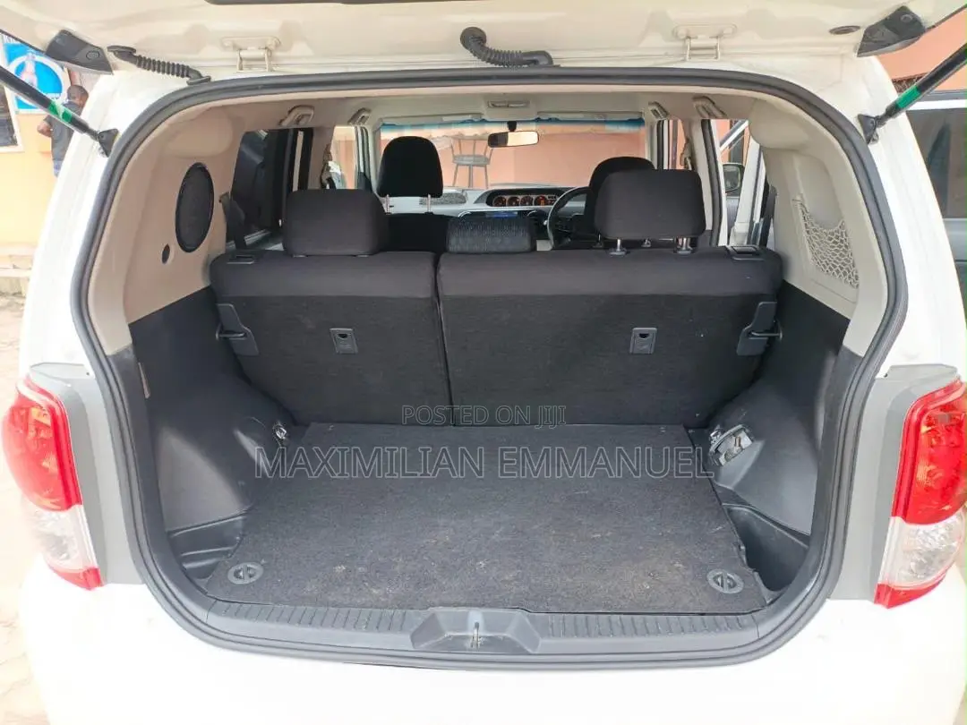 Toyota Rumion 1.5 FWD 2023 White