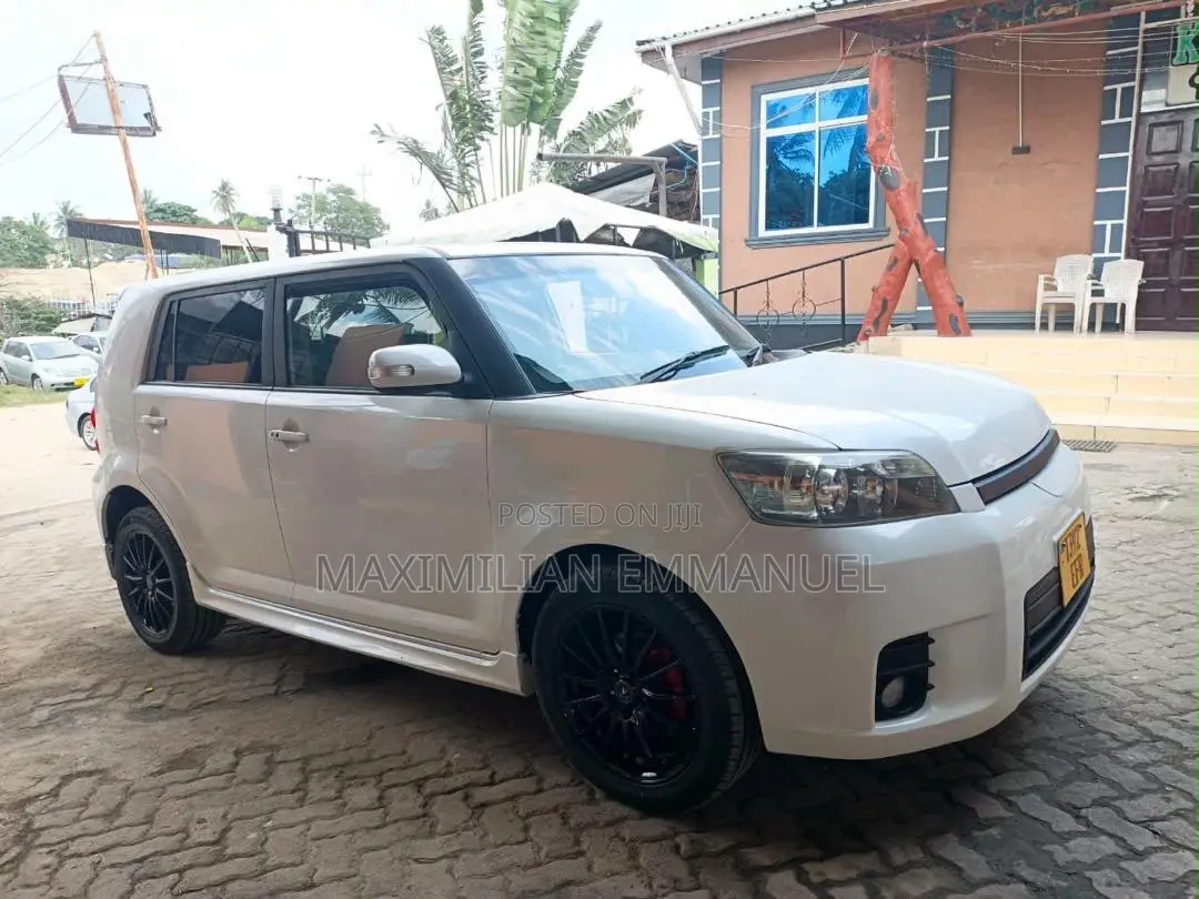 Toyota Rumion 1.5 FWD 2023 White