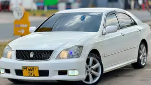 Toyota Crown 2008 Silver