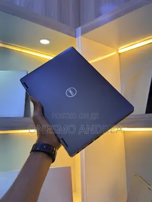 Laptop Dell Latitude 5300 2-in-1 16GB Intel Core i7 SSD 256GB
