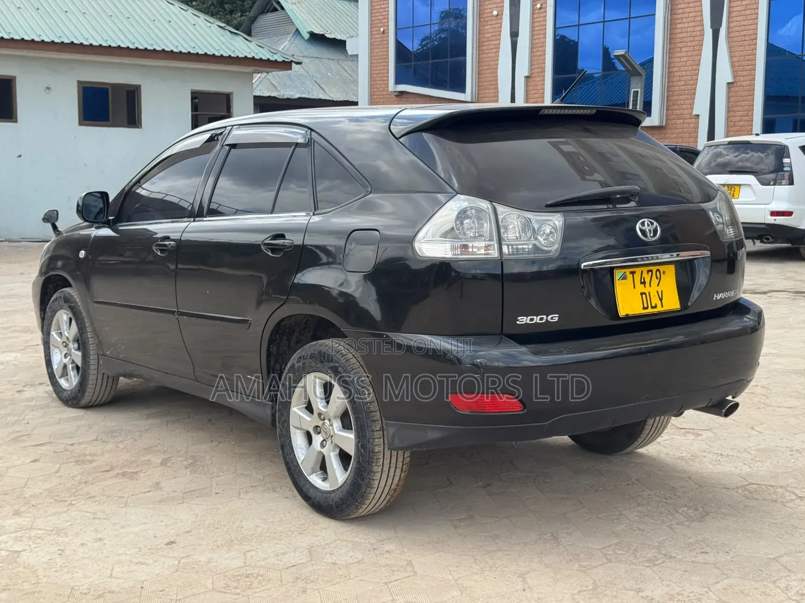 Toyota Harrier 2004 Black