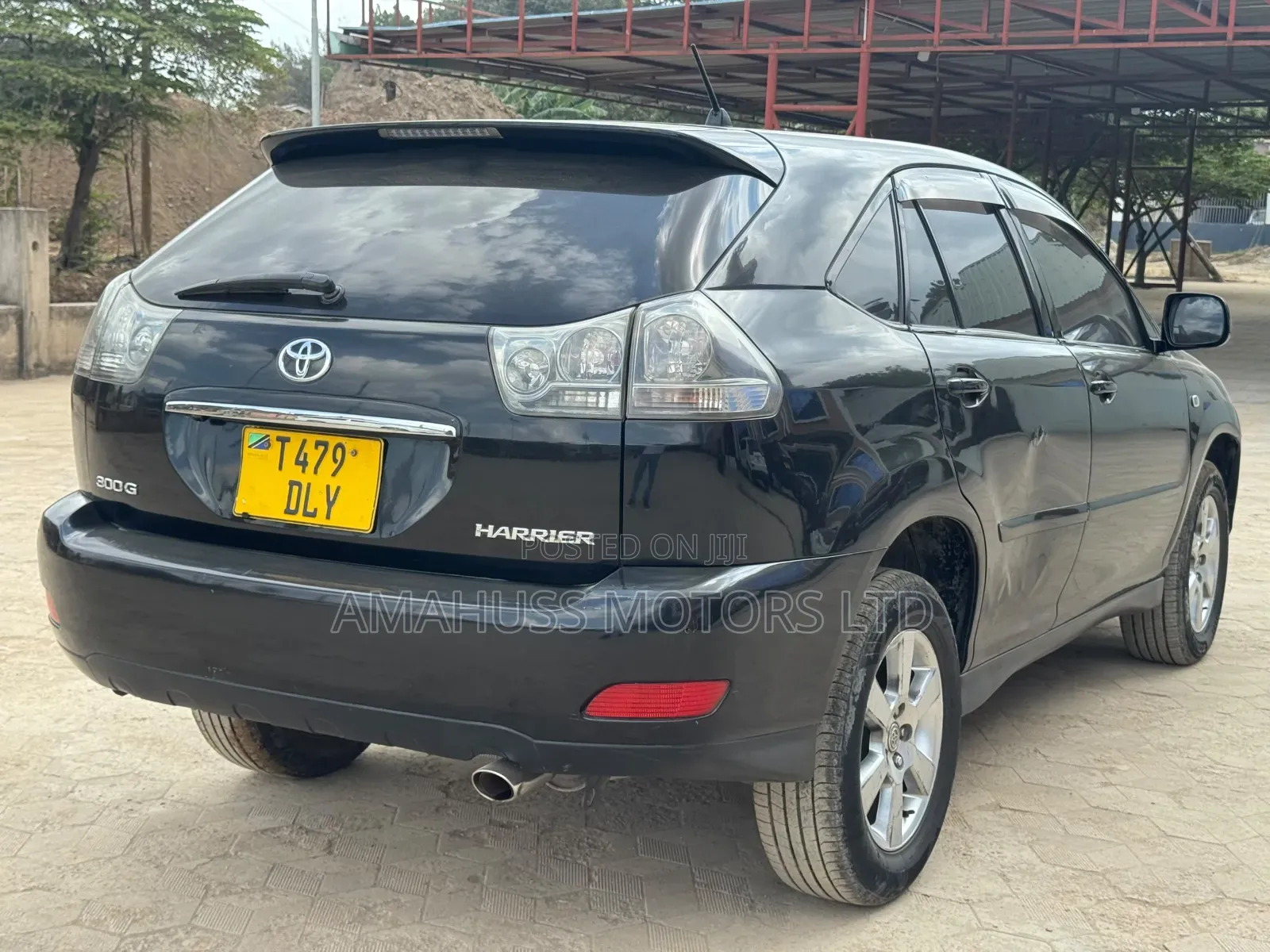 Toyota Harrier 2004 Black