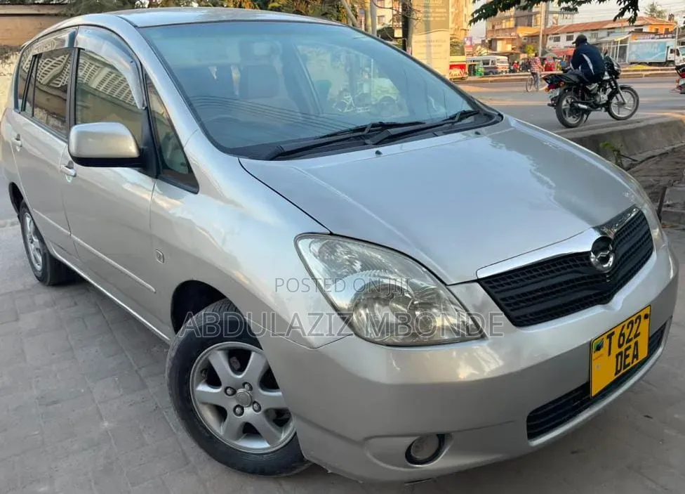 Toyota Corolla Spacio 2009 Silver
