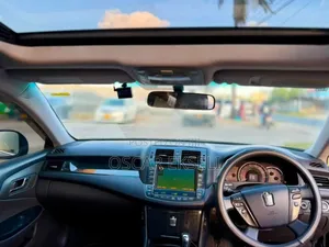 Toyota Crown 2009 Black