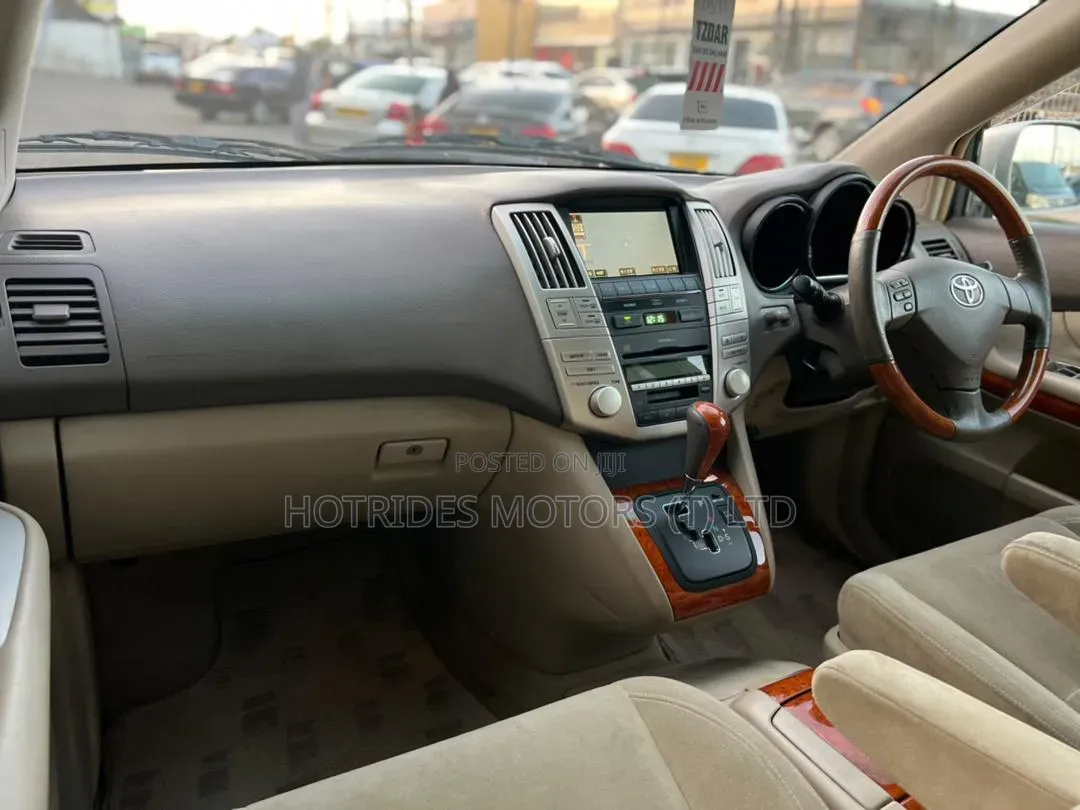 Toyota Harrier 2008 Silver