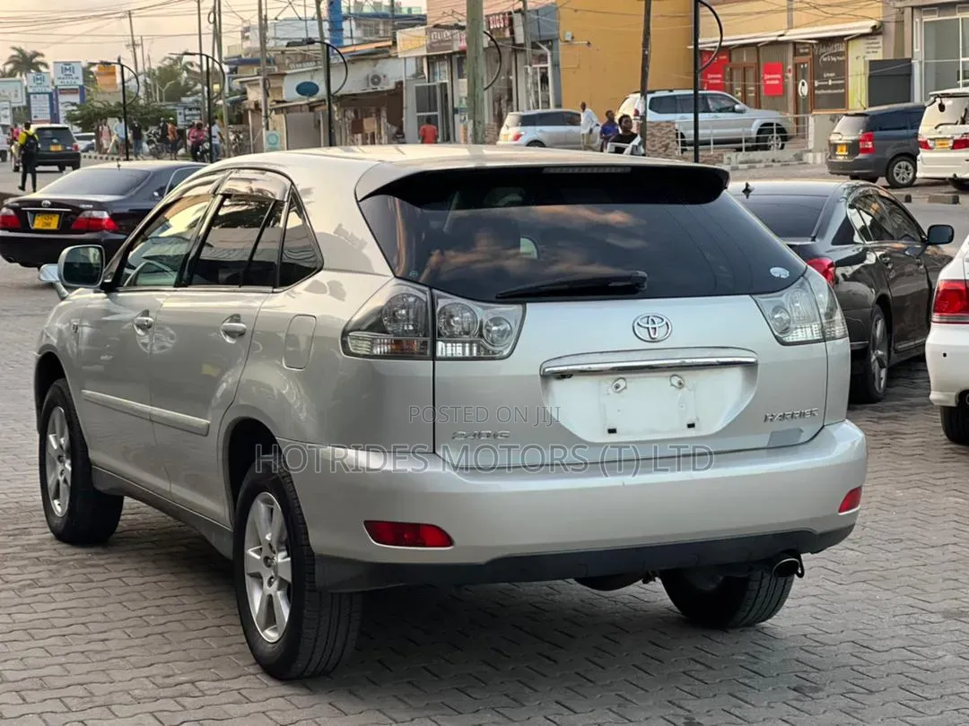 Toyota Harrier 2008 Silver