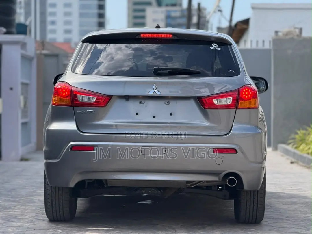 Mitsubishi RVR 2010 Gray