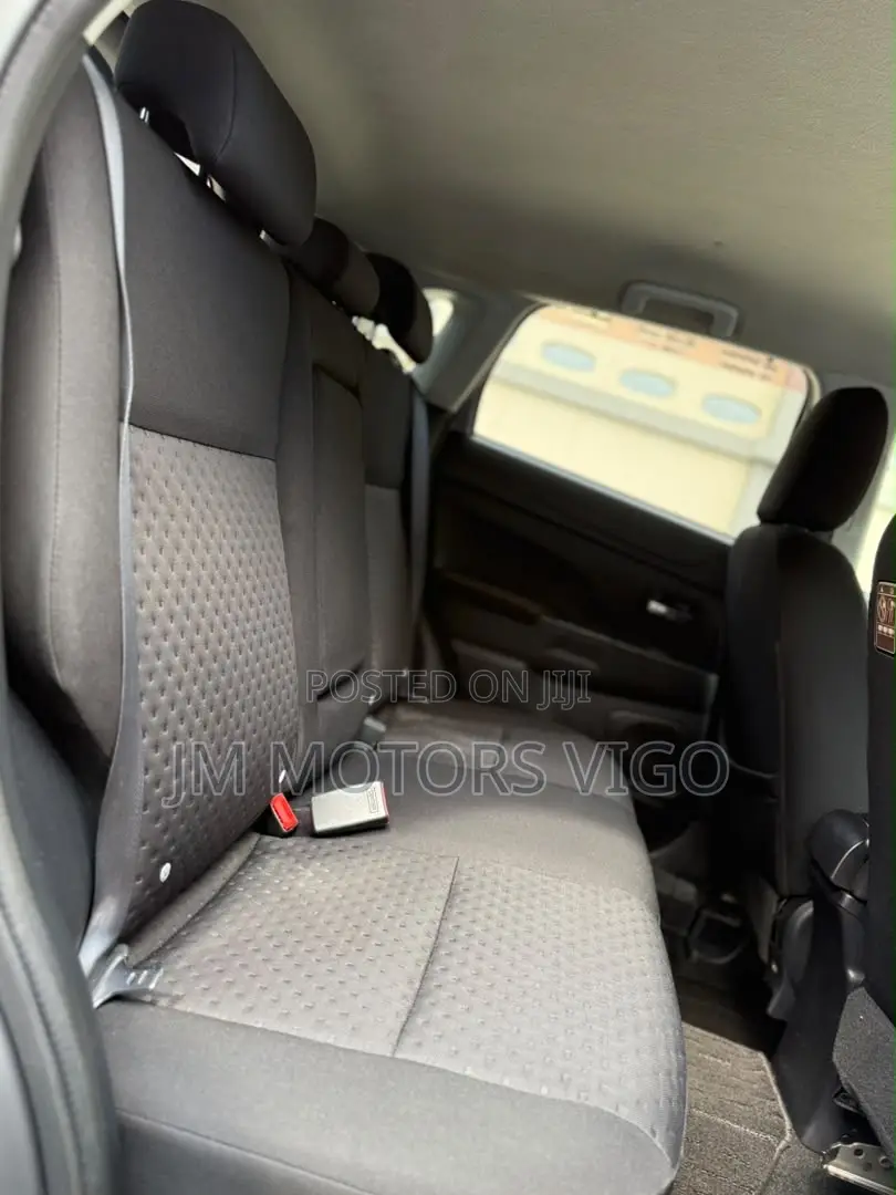 Mitsubishi RVR 2010 Gray