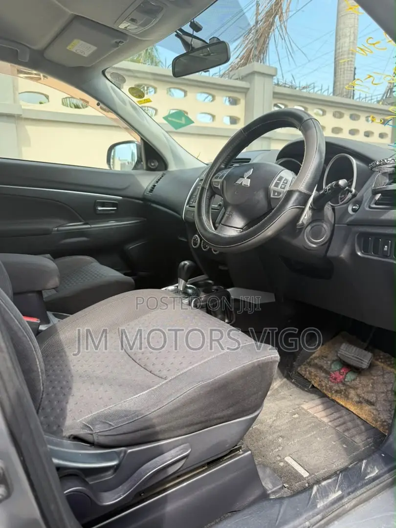 Mitsubishi RVR 2010 Gray