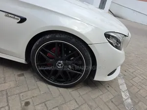 Mercedes-Benz E250 2018 White