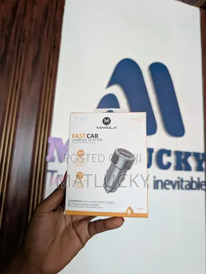MAXOLA Fast Charger