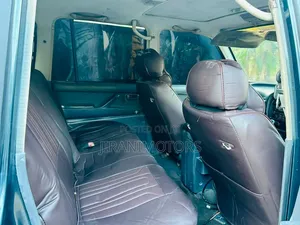 Toyota Land Cruiser 1995 Black