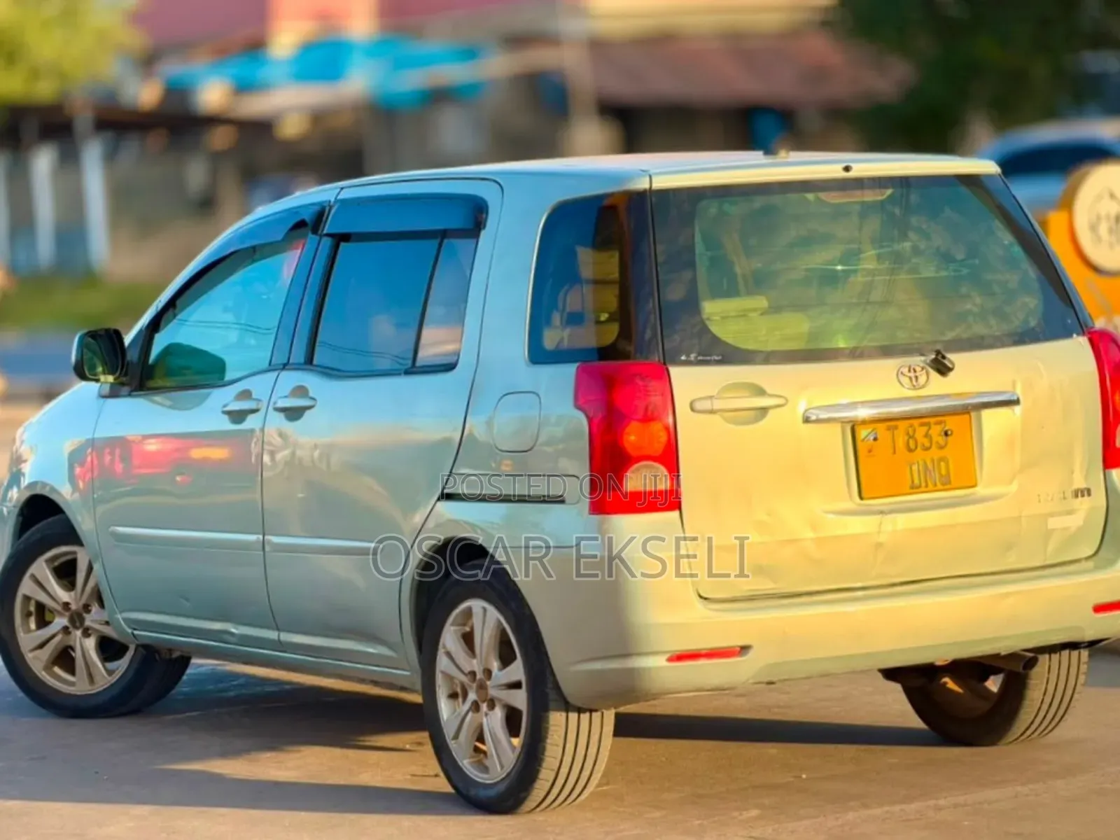 Toyota Raum 2005 Silver