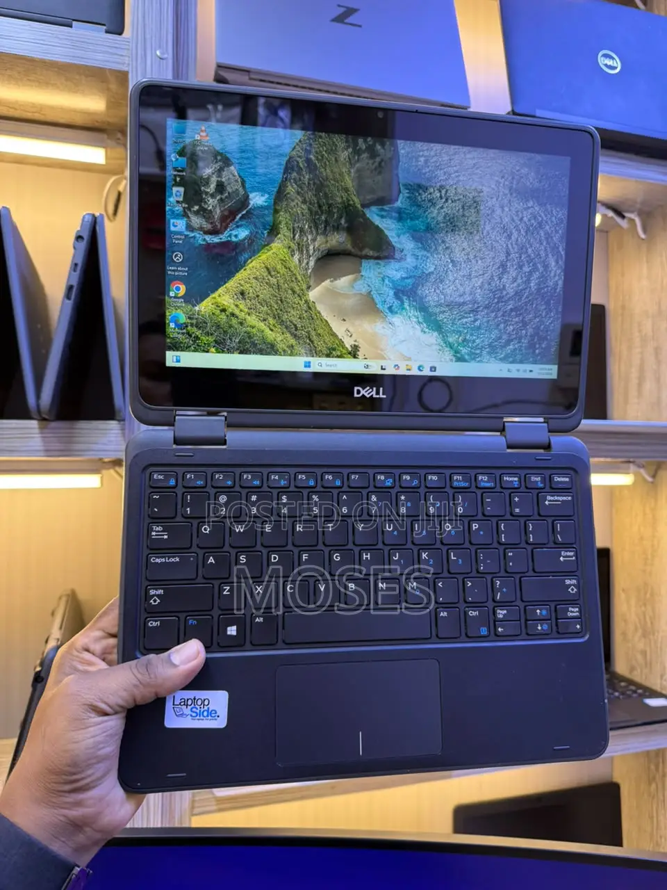 Laptop Dell Latitude 3190 2-in-1 8GB Intel Celeron SSD 128GB