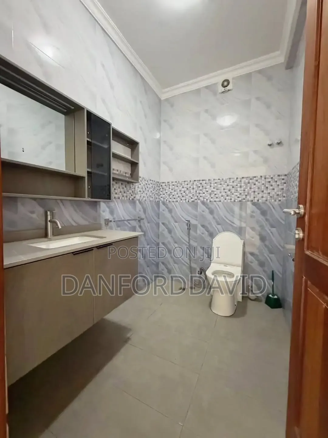 5bdrm House in Kahwa Real Estate, Oyster Bay for rent