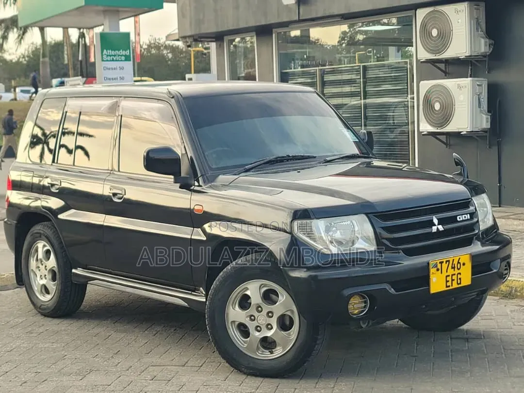 Mitsubishi Pajero 2008 Black