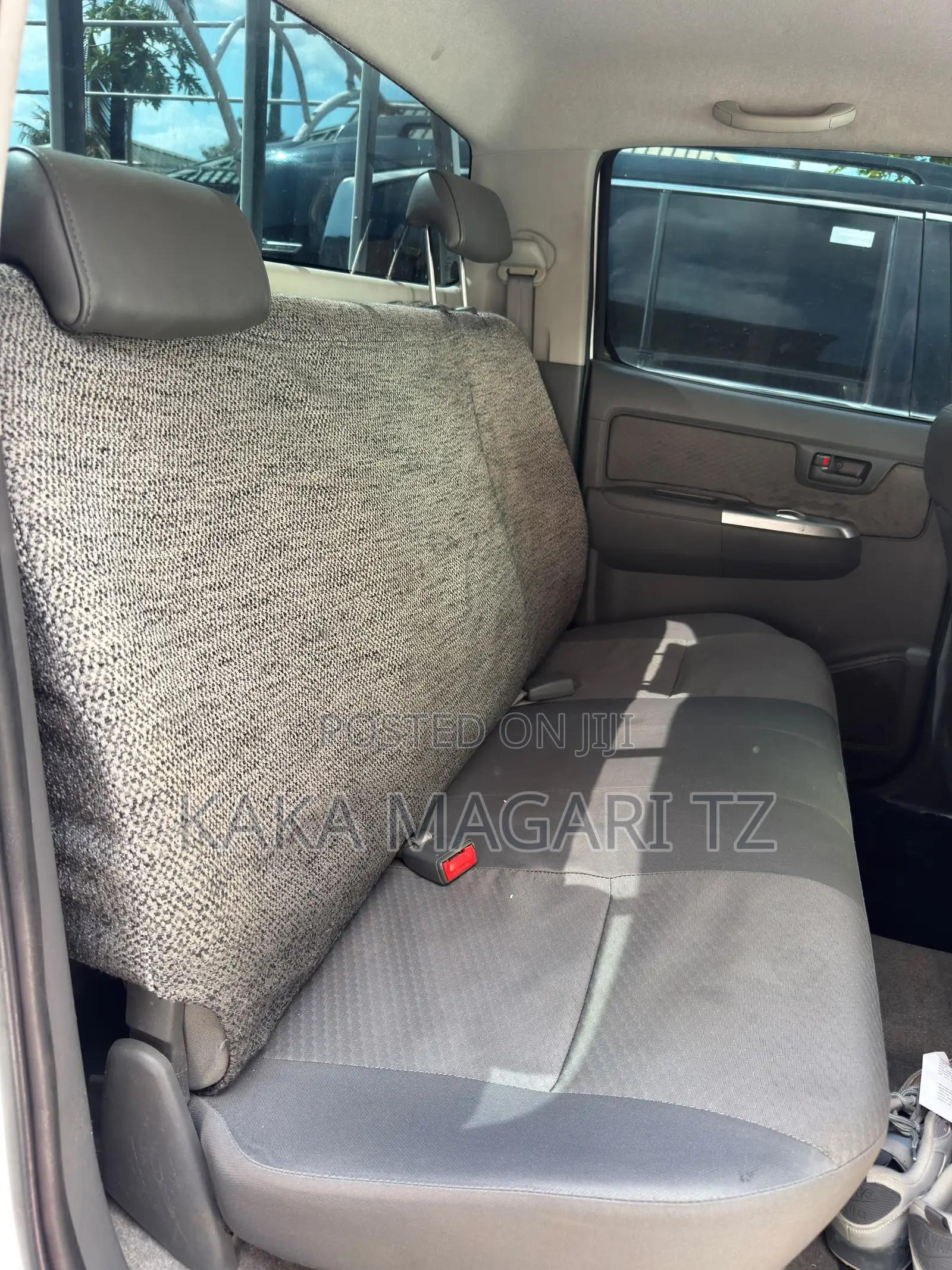 Toyota Hilux 2015 White