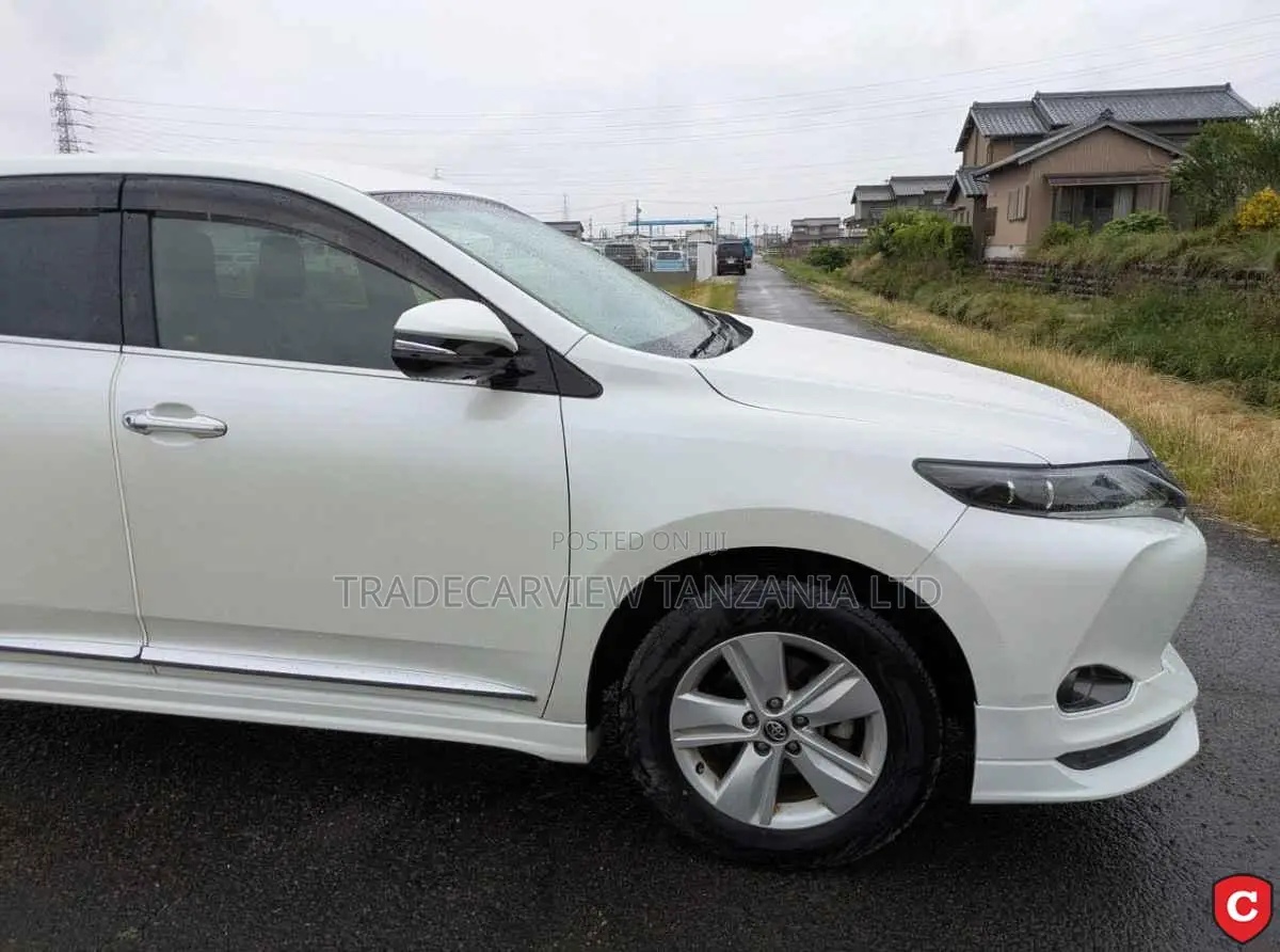 Toyota Harrier 2016 Pearl