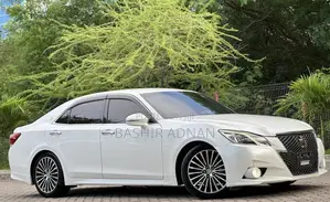 Toyota Crown 2014 White
