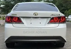 Toyota Crown 2014 White