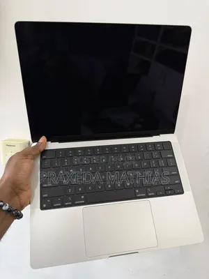 Laptop Apple MacBook Pro 2024 M4 16GB Apple M4 SSD 512GB
