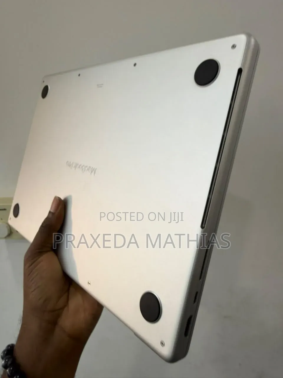 Laptop Apple MacBook Pro 2024 M4 16GB Apple M4 SSD 512GB