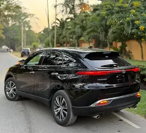 Toyota Harrier 2021 Black