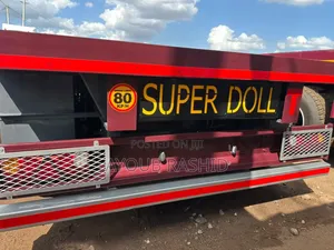 Trela Super Doll