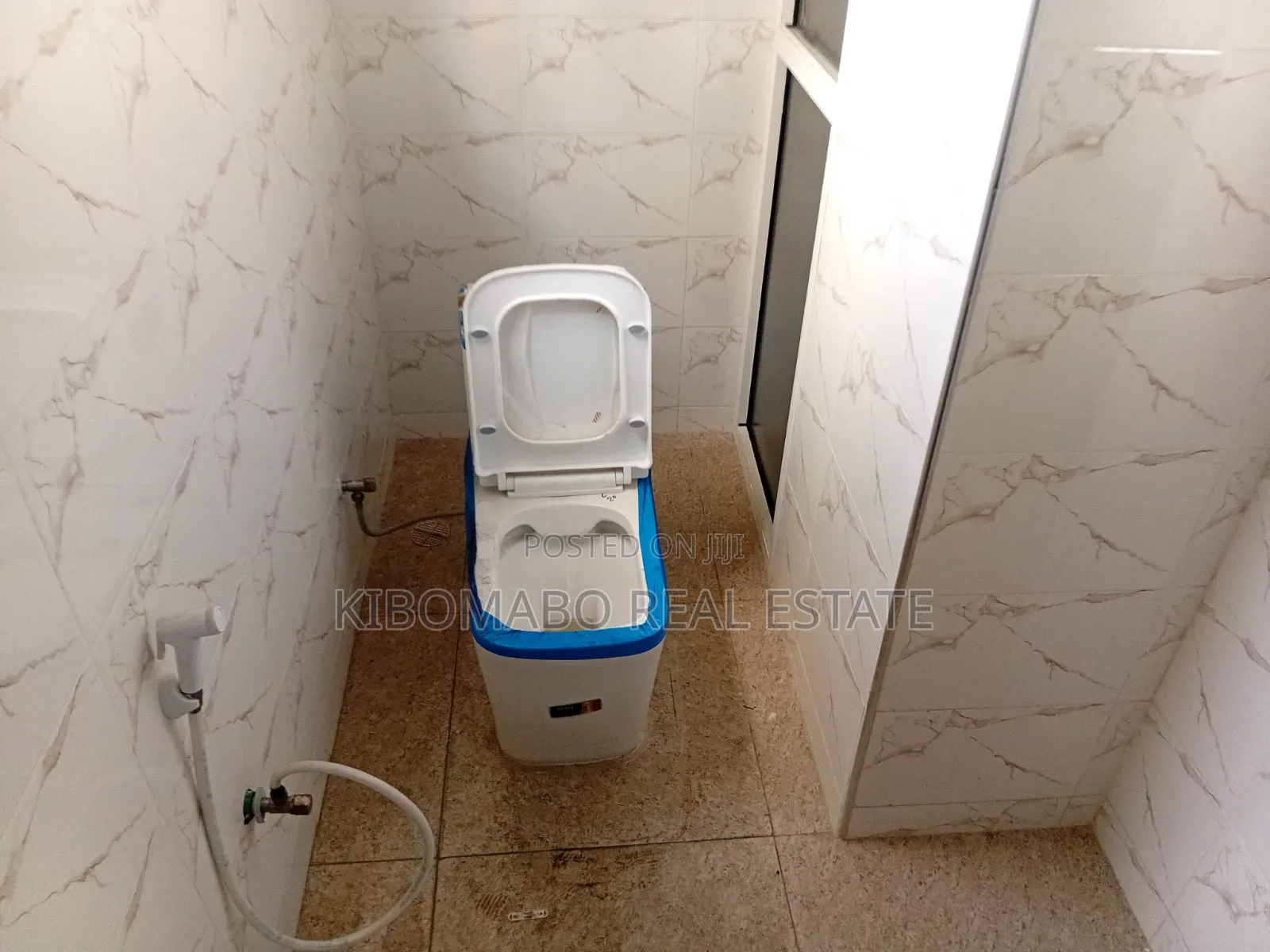 Small Size Office Spaces Rental - City Center | Samora Avenue || Posta