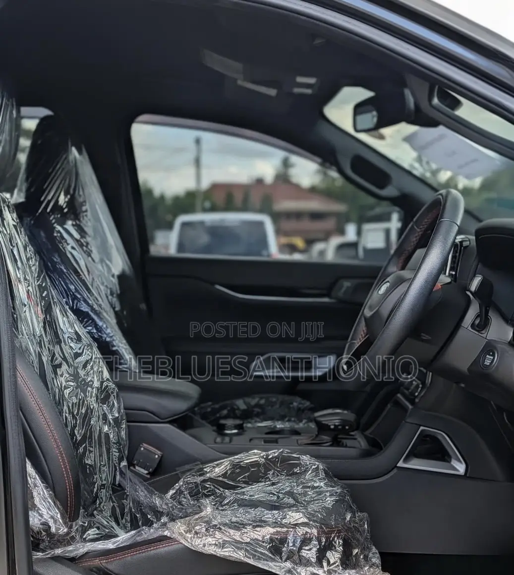 Ford Ranger Wildtrak 2023 Gray