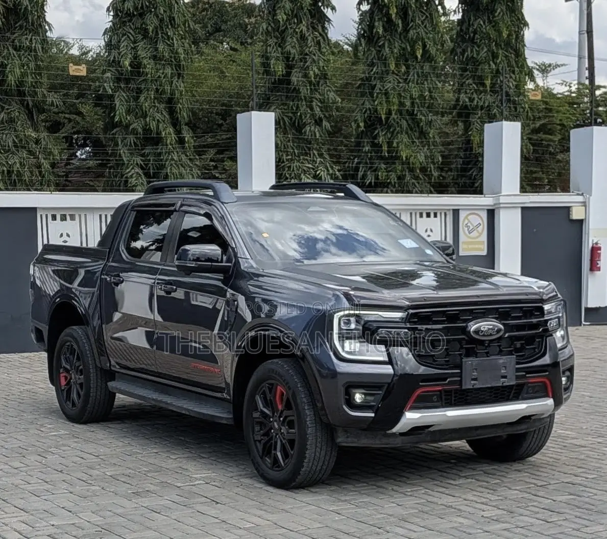Ford Ranger Wildtrak 2023 Gray