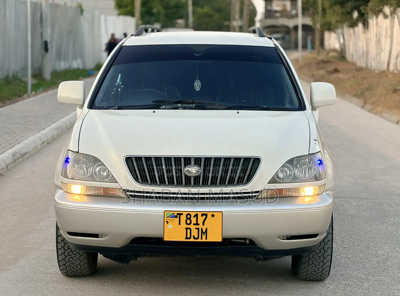 Toyota Harrier 2.4 2005 White
