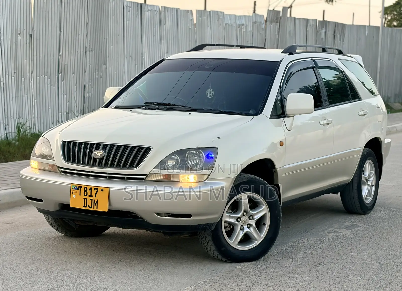 Toyota Harrier 2.4 2005 White