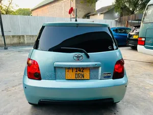 Toyota IST 2003 Blue