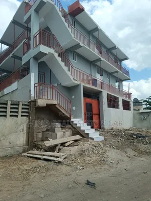 5bdrm Apartment in Kinondoni for rent