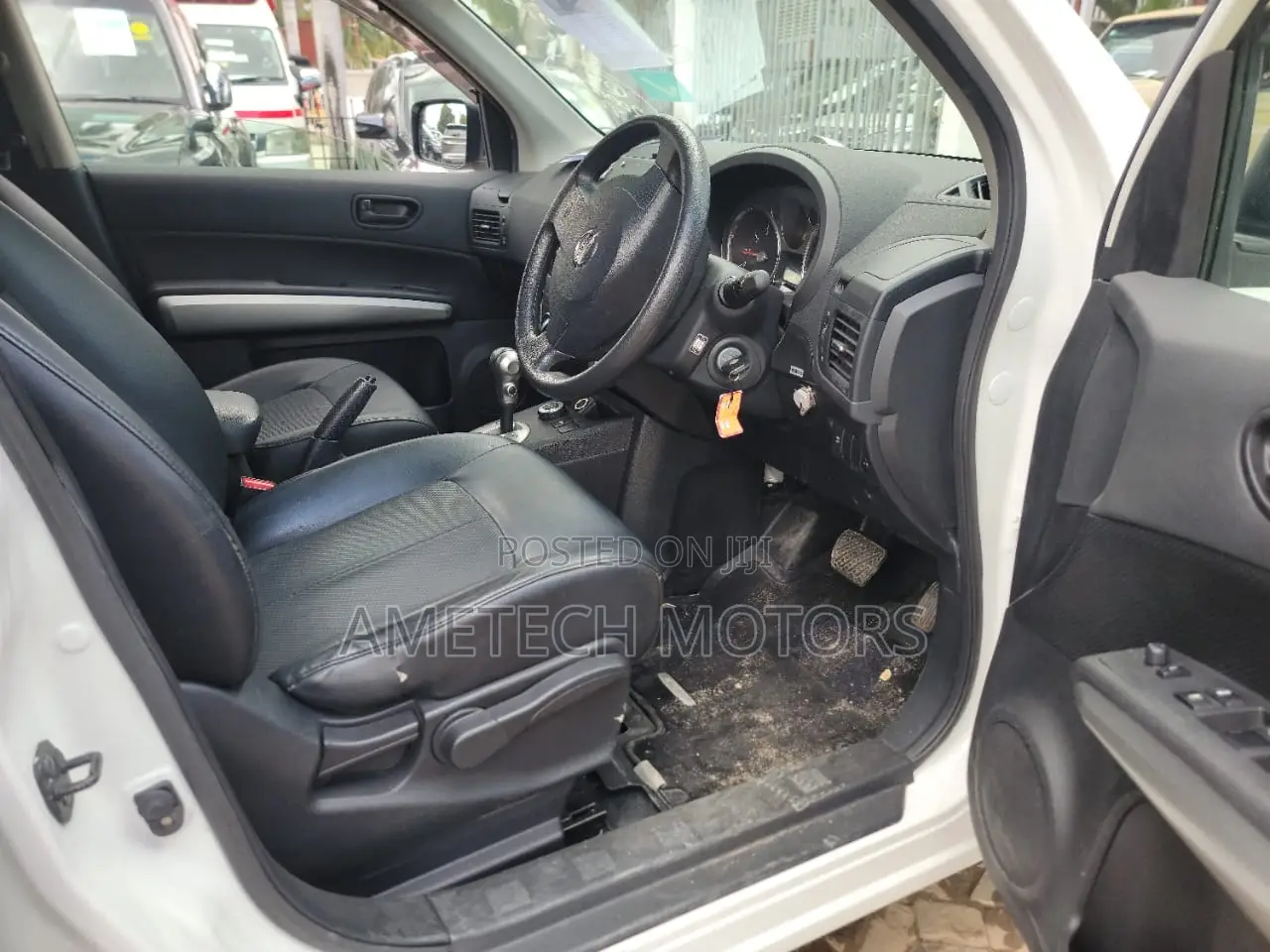 Nissan X-Trail 2010 White