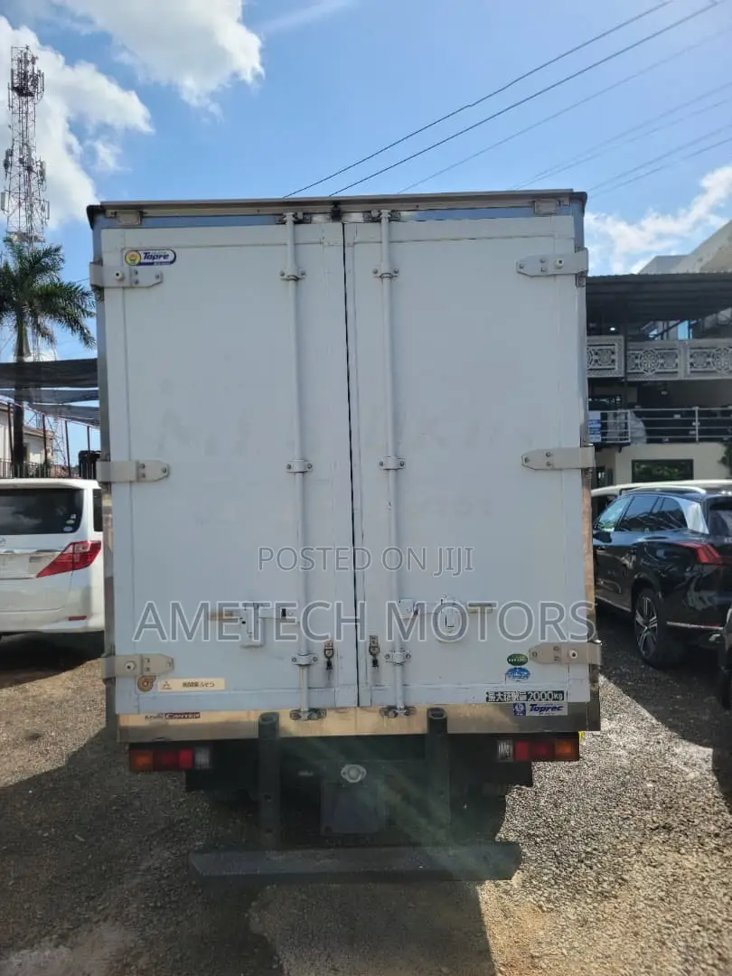 Mitsubishi Fuso Canter