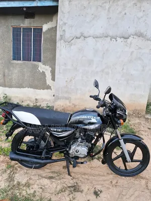 New Bajaj 2025 Black