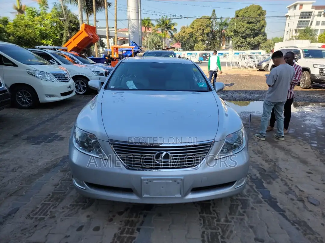 Lexus LS 460 2008 Silver