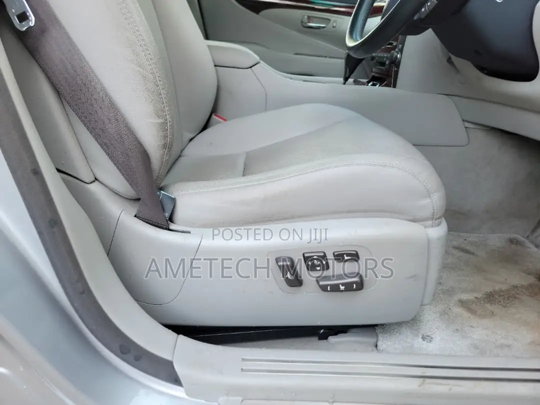 Lexus LS 460 2008 Silver