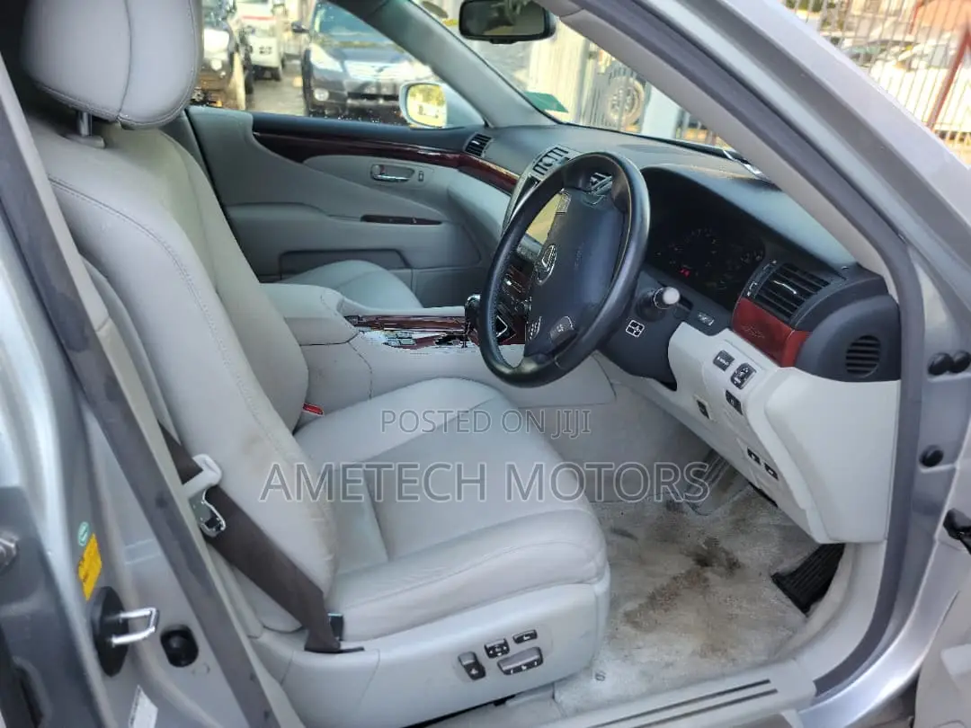 Lexus LS 460 2008 Silver